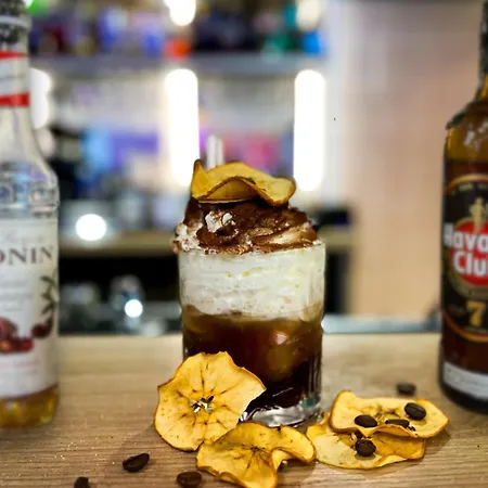 The People Отель 3*