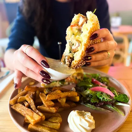 The People Отель