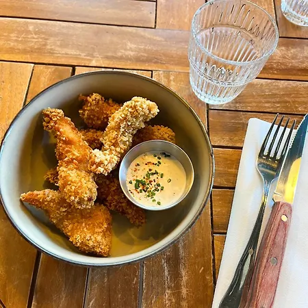 Hotel The People Caen