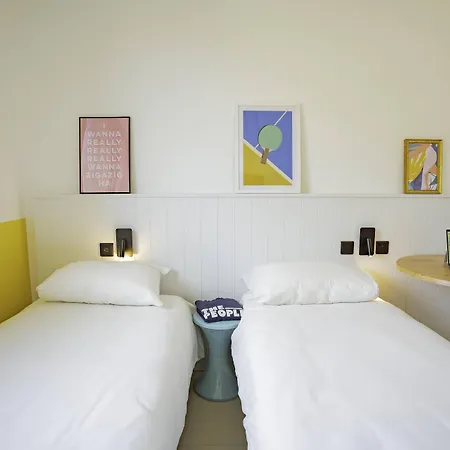 The People 3* Кан