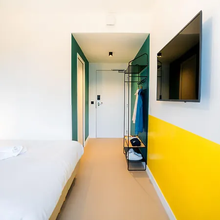 The People 3* Кан