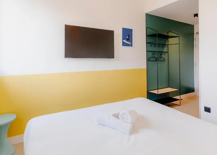 The People Отель