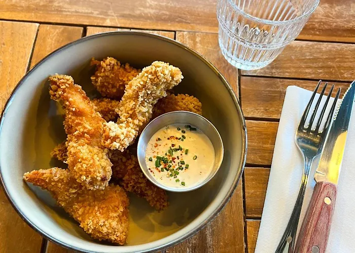 Отель The People Кан