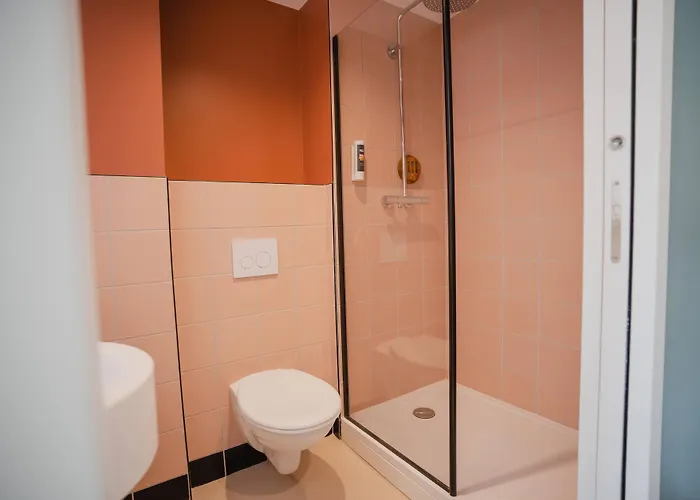 The People Отель 3*